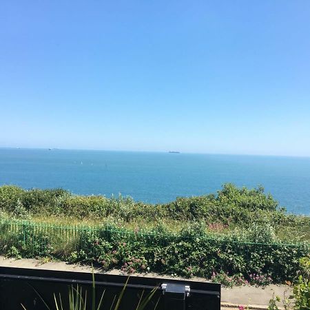 Cliff Top Apartment 3 Bedroom Shanklin Zewnętrze zdjęcie